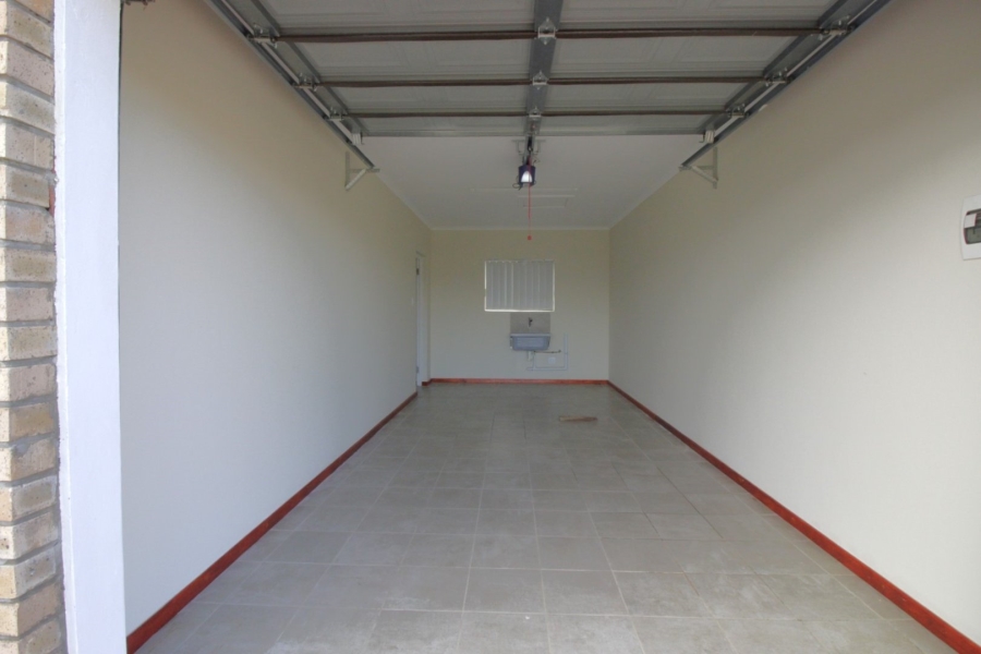 1 Bedroom Property for Sale in C Place Eastern Cape